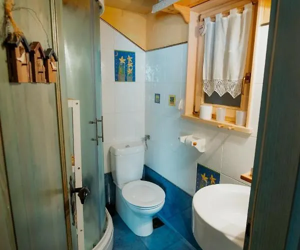 Alpinka シャレー *